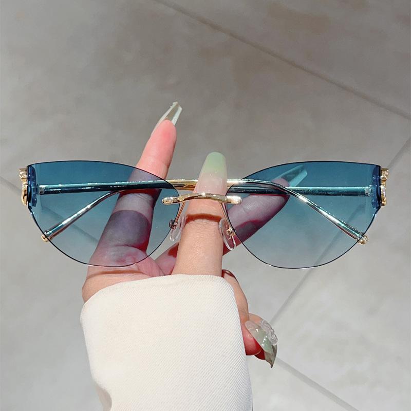 Popular Vintage Rimless Cat Eye Sunglasses Women For Men Luxury Brand Designer Sun Glasses Punk Metal Leopard Head Shades Uv
