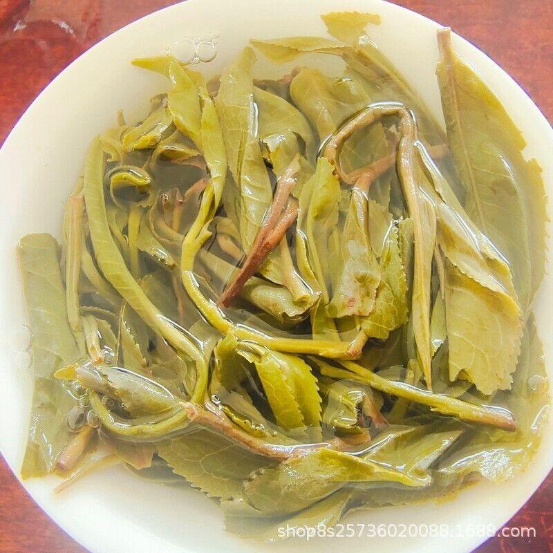 Yunnan 2022 Tea Iceland Laozhai First Spring Reserve Pu'er Raw Tea 357g Cake Tea