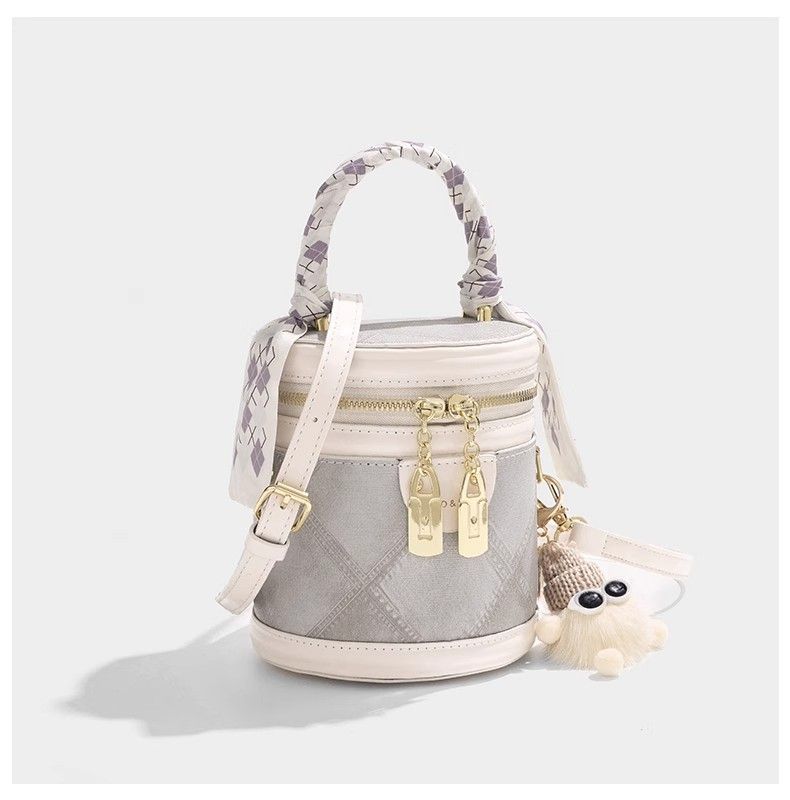 

JIAERDI Retro Quilted Ribbon Handbag Women Cylinder Patchwork Large Capacity Shoulder Bag Ladies Harajuku Fashion Crossbody Bags 11x15x11cm бежевый
