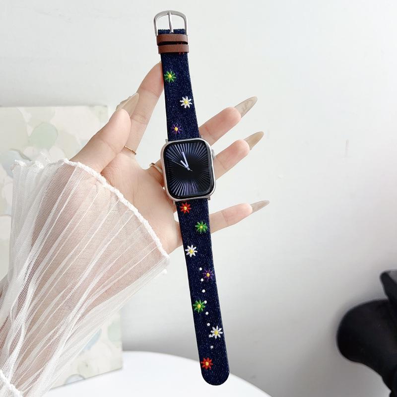 Compatible Embroidered Daisy Watch Strap for Apple Watch Series 11, Huawei FIT4, and Xiaomi 9Pro.