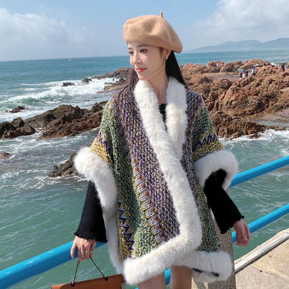 Schal im ethnischen Stil mit großem Pelzkragen und Reisekleidung für Damen im Herbst und Winter, warme Strickjacke, Cape-Schal, Flut