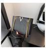 2023 Retro Casual Winter Tote: Large Capacity Solid Color Diamond Lattice Underarm Bag