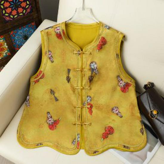 Spring Cardigan Vest: Retro Chinese Style for Middle-Aged Women, Jacquard Shawl with Frog Buttons 2XL