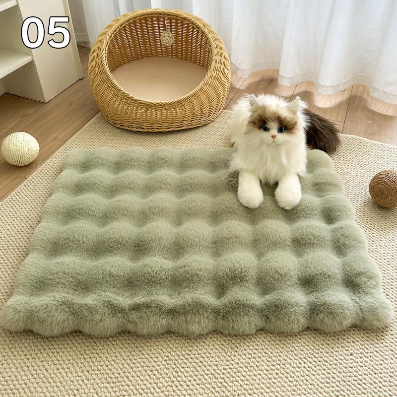 

Pet Plush Mat Universal for All Seasons Cat Bed Cat Blanket Warm Sleeping Mat for Autumn and Winter Dog Bed Dog Thick Mat 35X35cm