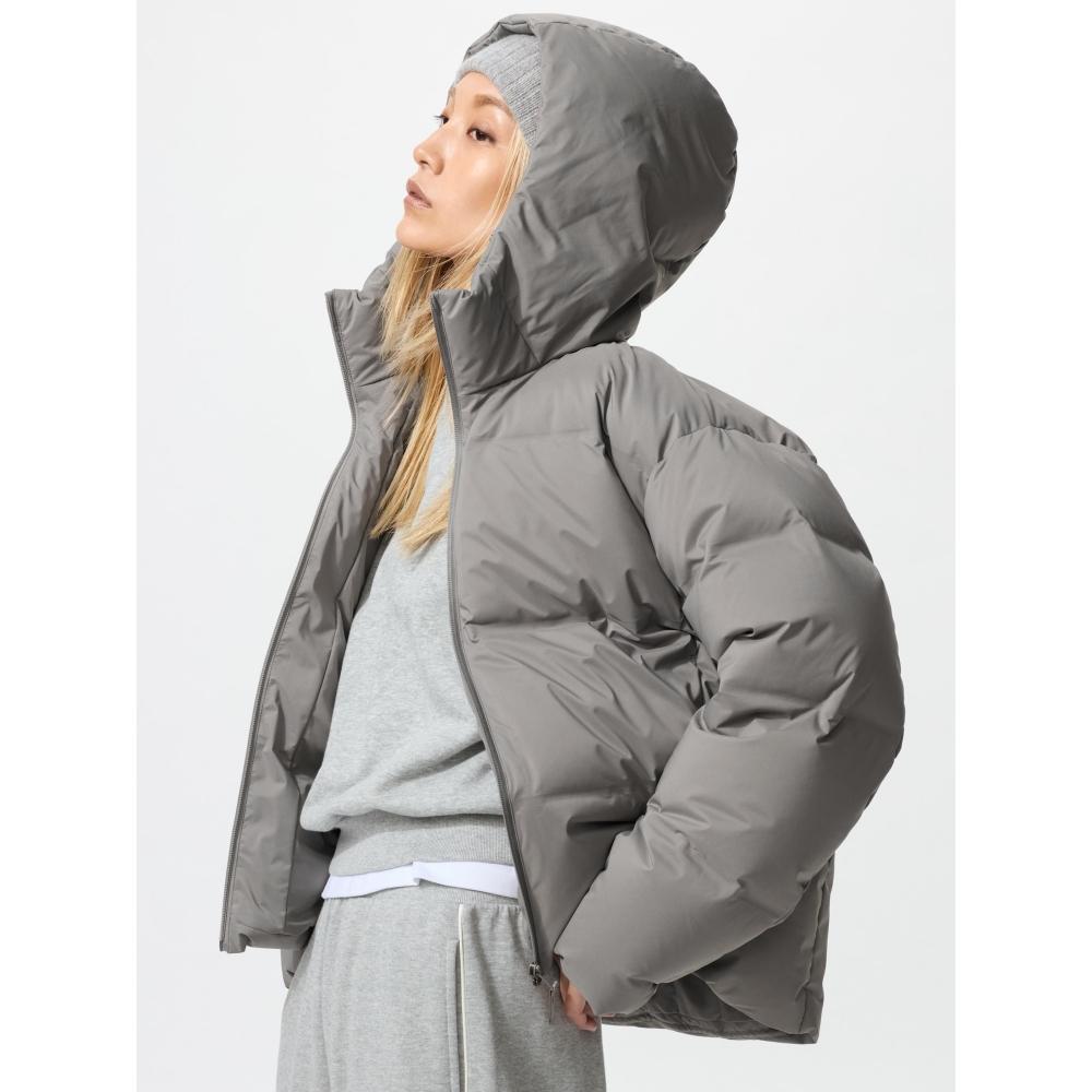 Uniqlo Japan Seamless Down Parka Model