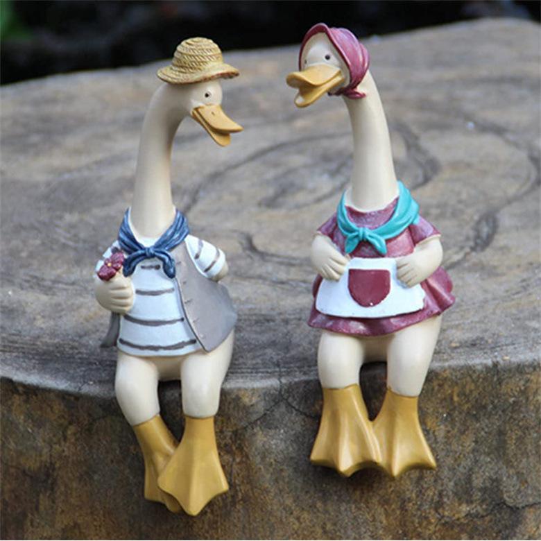 Cartoon Couple Duck Resin Decoration Creative Home, Bedroom, Living Room, Garden, Courtyard Artwork Decoration