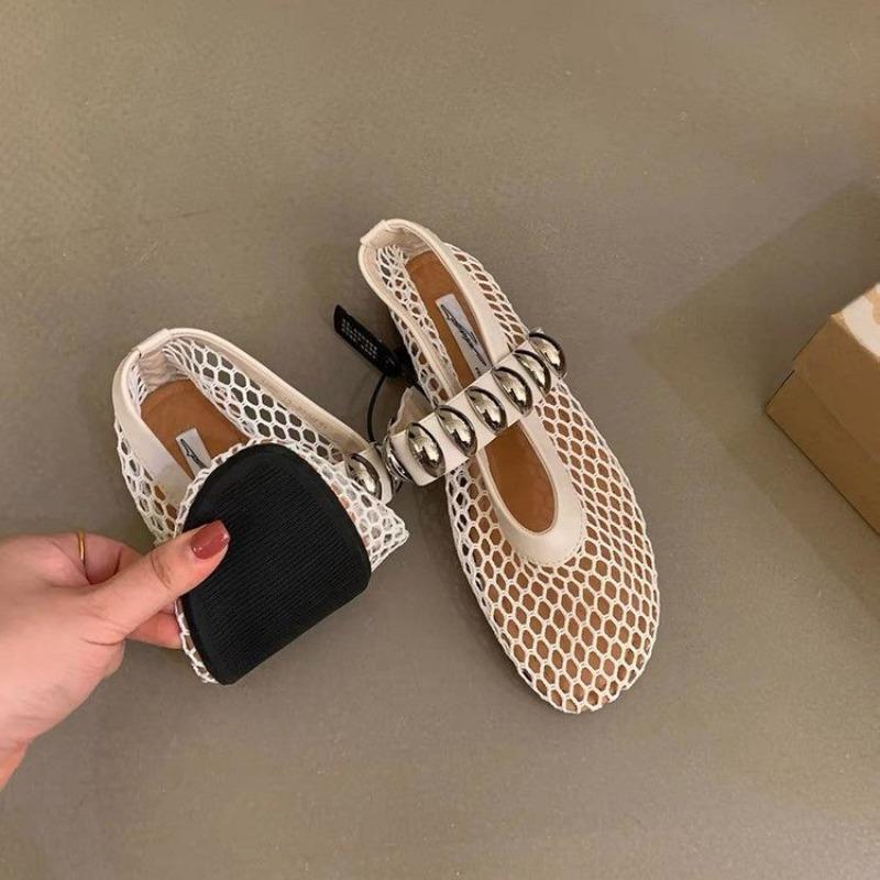Wiosenne nowe płaskie buty okrągła głowa płytkie usta siateczka oddychająca metalowa klamra miękka podeszwa antypoślizgowe pojedyncze buty