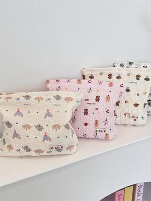 Cute Bear Floral Women's Cosmetic Bag 2024 - Large Capacity Portable Clutch