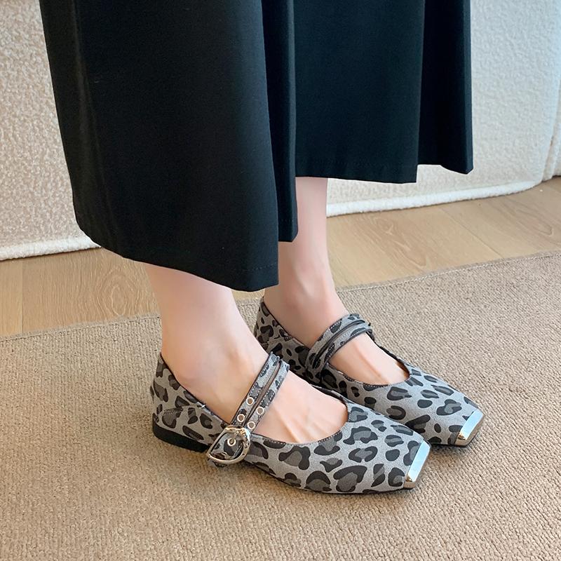 Fashion Studded One Strap Low Heel Shoes New Square Toe Shallow Mouth Leopard Suede Single for Autumn