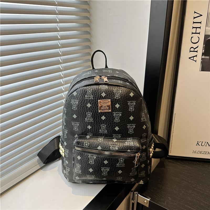 Women's Bag New Fashionable Retro Bear Printed Backpack Large Capacity Student Schoolbag Pu Backpack