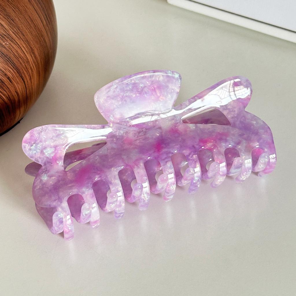 Schicke Große Blumenmuster-Haarkralle mit Herzdesign für Trendigen Alltagsgebrauch