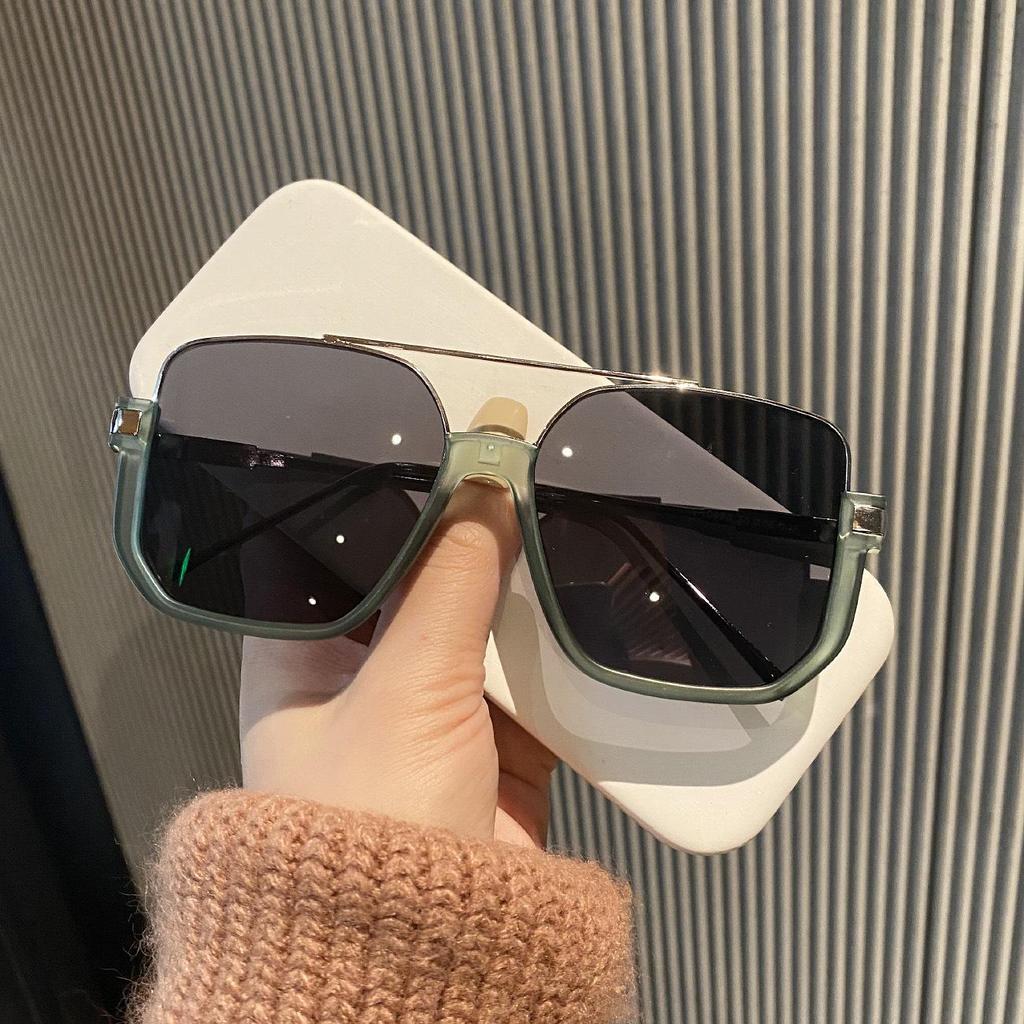 2023 Korean Style Retro Large Frame Double Bridge UV Protection Sunglasses for Driving.
