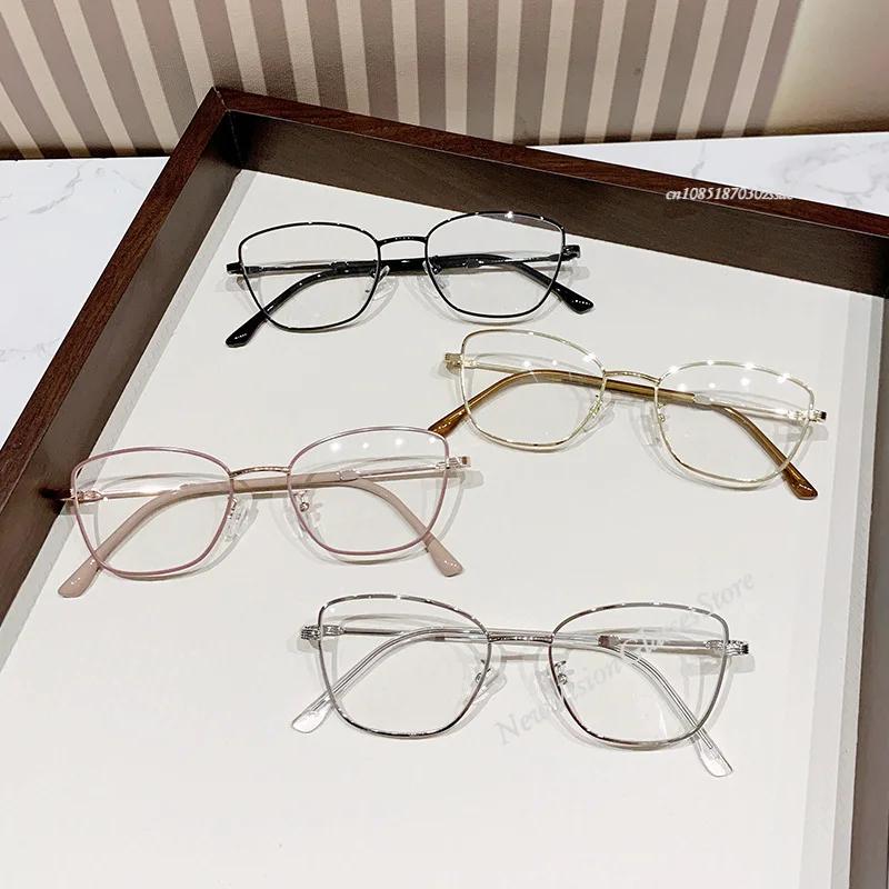 Classic Square Small Frame Myopia Glasses Vintage Cat Eye Women Clear Lens Short-sighted Eyeglasses
