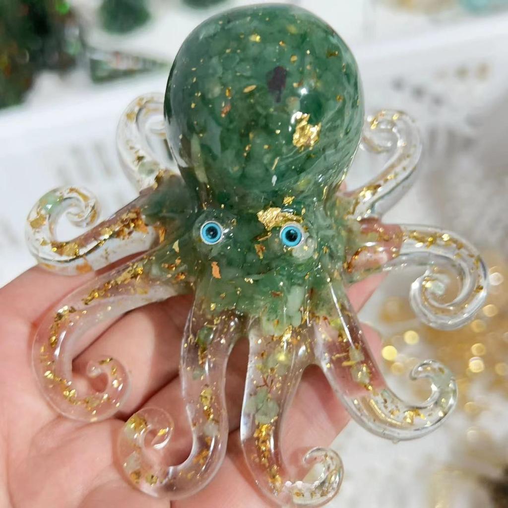 Natural Crystal Gravel Octopus Statue Dropper Resin Reiki Stone Garden Statue Ornaments Office Tabletop Bar Decorative Fun Gift