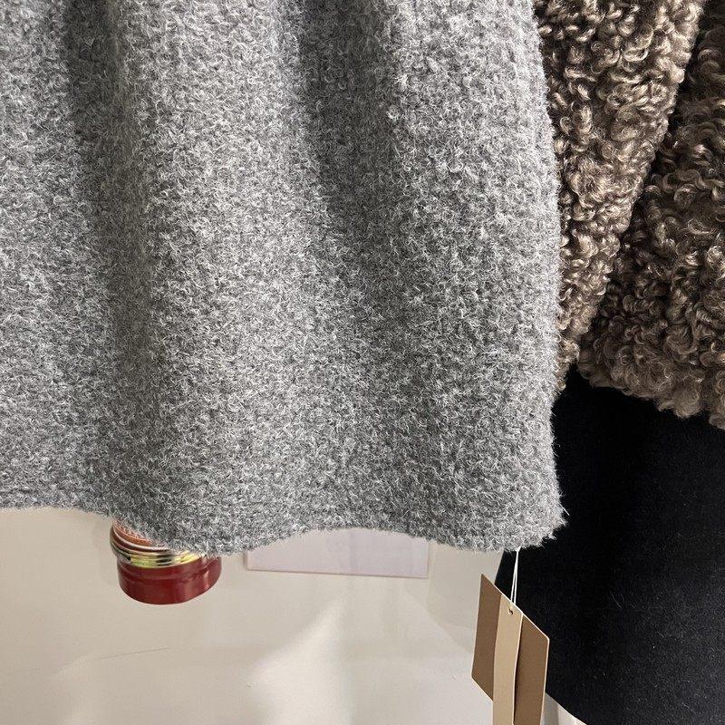 Korean High-Waisted Curly Fur A-Line Skirt - 2025 Autumn/Winter Petite Fashion, Elastic Waist, Slimming Design