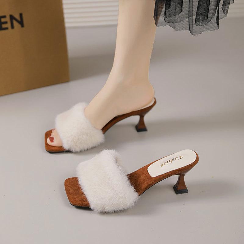 French High-end Fluffy Slippers Women's 2025 Autumn and Winter New Fashion One-word Drag Lightweight High-heeled Slippers