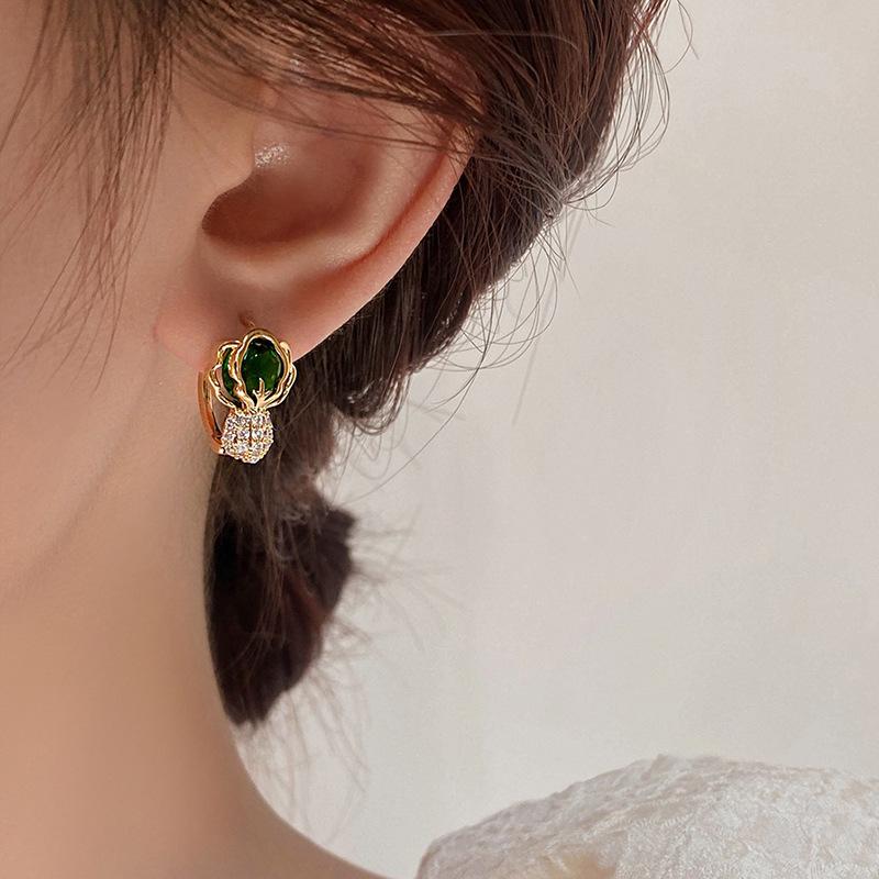 High-end Earrings - Elegant and Versatile Ear Studs, Luxurious and Trendy Ear Accessories