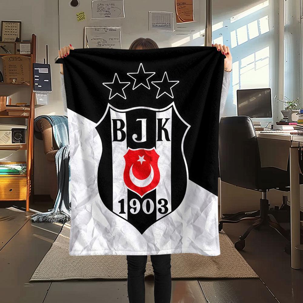 1PC Besiktas Gymnastics Club Patterned Flannel Blanket Suitable For All Seasons for Home Decor Warmth and Comfort Gifts Holiday Present