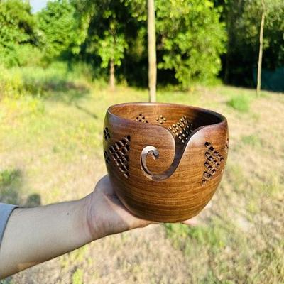 Holzgarnschale, handgefertigt zum Stricken und Häkeln, Strickschale, Geschenk für Sie, Geschenk zum Großelterntag