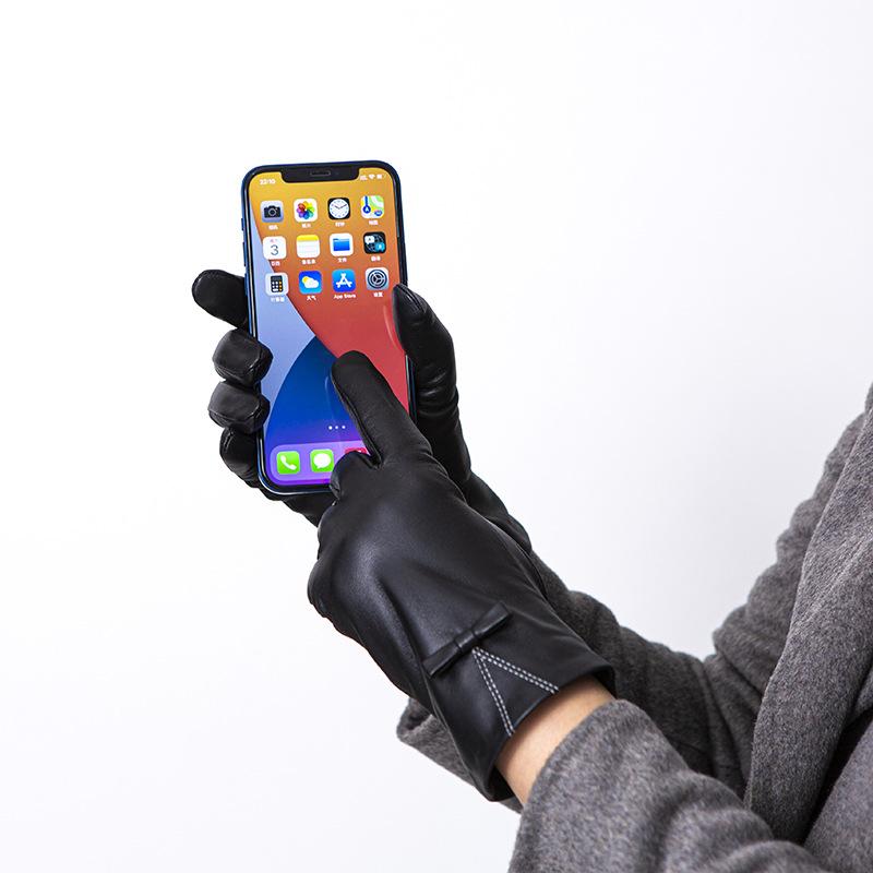 Clothing Accessories Sheepskin Gloves with Fleece and Thickening Warm and Windproof for Driving and Cycling Touch Screen Women's Gloves