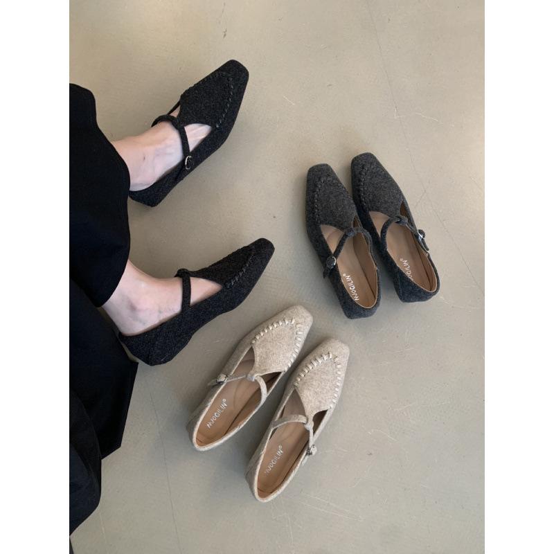 Retro Mary Jane single shoes women's shoes 2025 new spring and autumn loafers pointed woolen single shoes