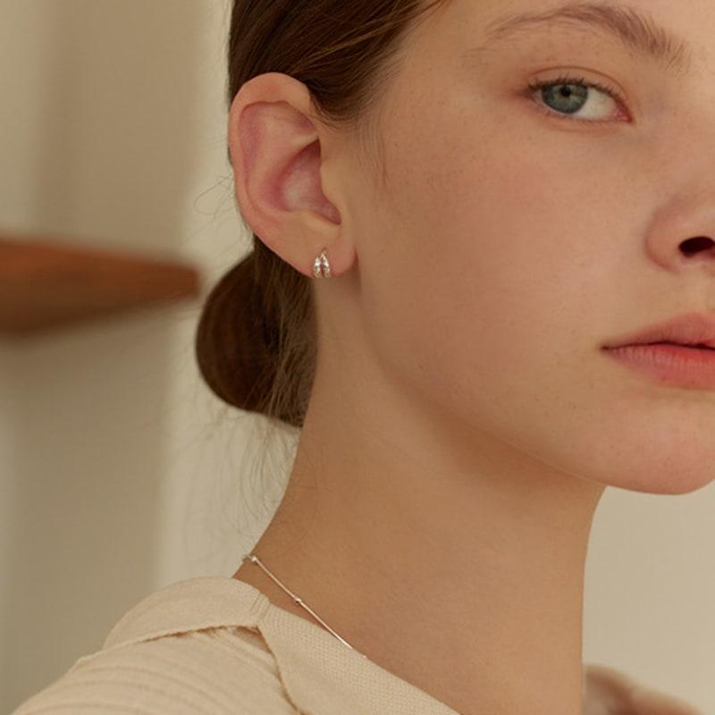 Lewe Two teardrop fit earring