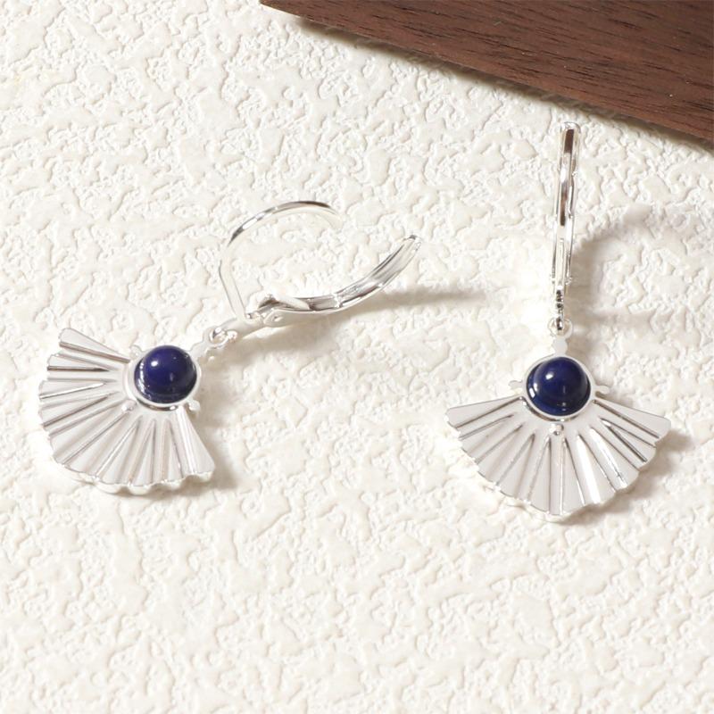 French Retro Fan-shaped Fishtail Earrings for Women Inlaid with Natural Stone Stainless Steel Electroplated Thick Earrings