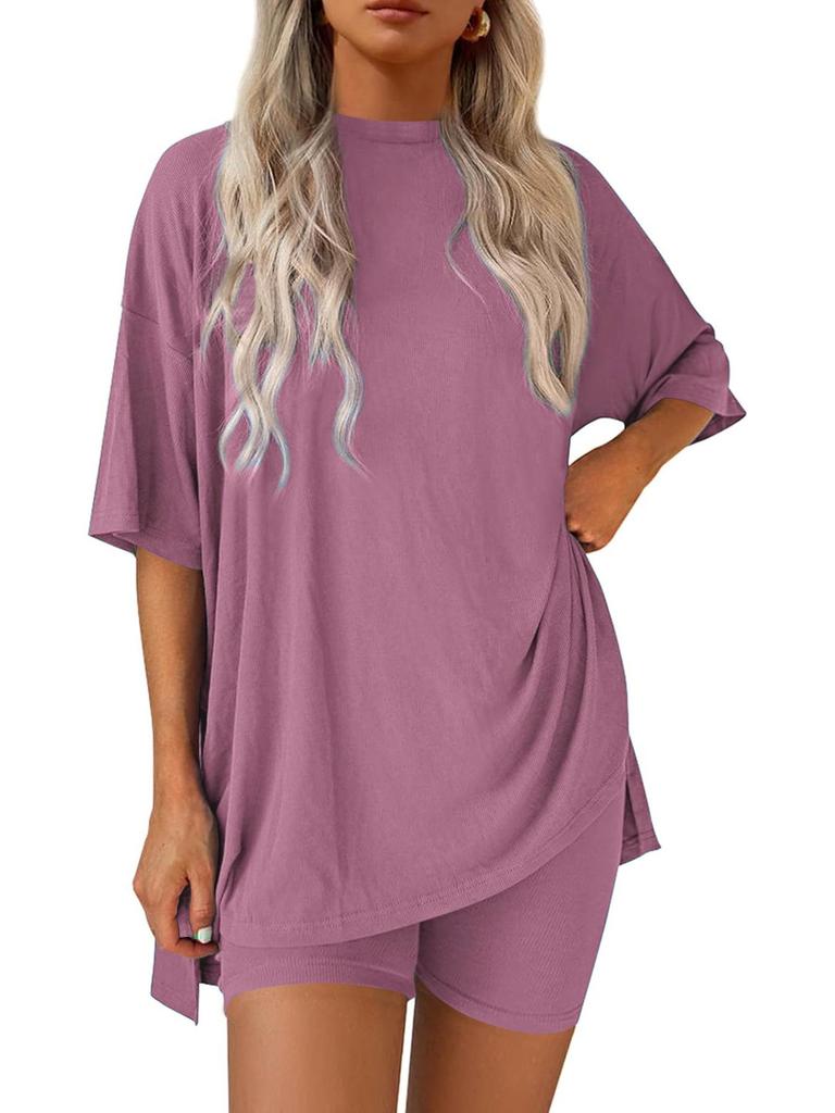 2026 Euro-American Casual Solid Color Loose-Fit Short-Sleeved Top & Shorts Two-Piece Sports Set