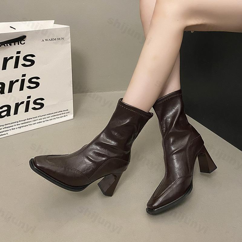 Damen Hohe Absätze Stiefeletten Klobig Mode Kleiderschuhe Designer 2026 Winter Chelsea Boots Damen Neue Goth Pumps Femme Zapatos