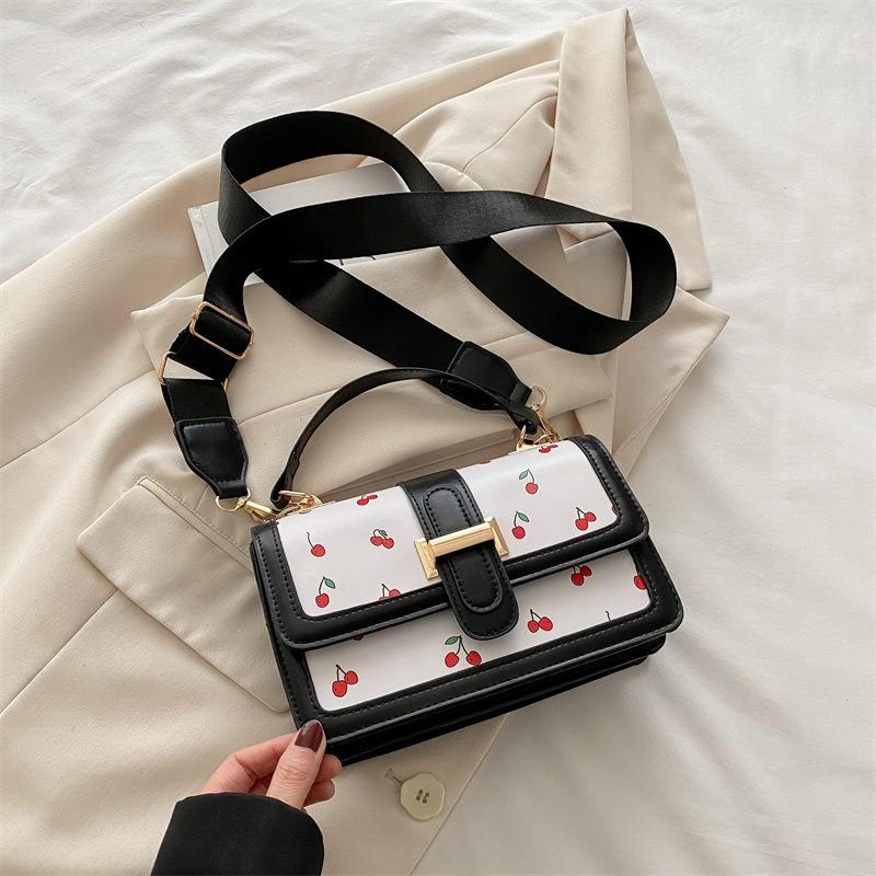 

Premium texture fashion handbag bag women s summer winter new trendy niche messenger bag versatile small square