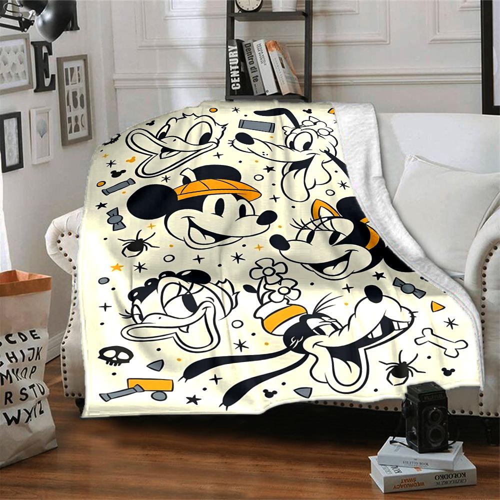 Cat Family Portrait Flannel blanket, soft and warm, suitable for beds and sofas, all seasons, portable travel blanket. 073095