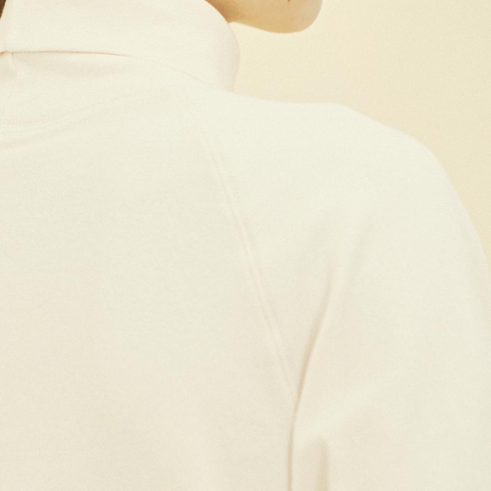 Chikita Turtleneck Sweatshirt (Cotton) Cream 243604Scr