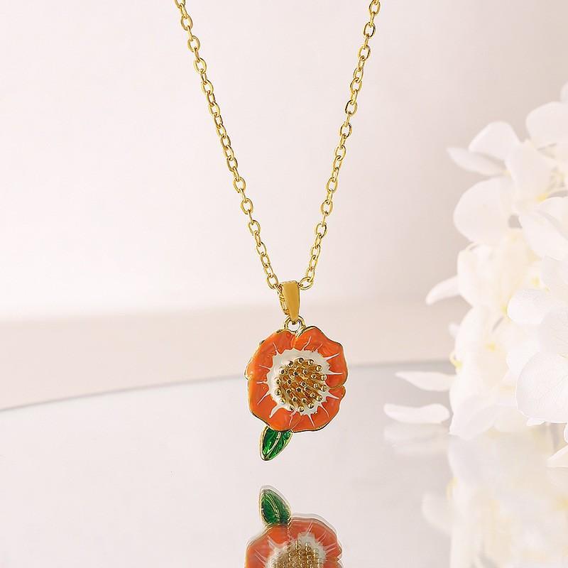 French gentle temperament, small fragrant wind dripping oil, cute collarbone chain, women s high sense, light luxury, exquisite vacation wind