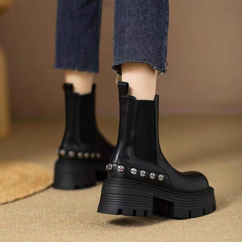 Thick-soled heightening short boots women's 2025 autumn and winter new versatile velvet muffin pipe Chelsea boots thick heel Martin boots