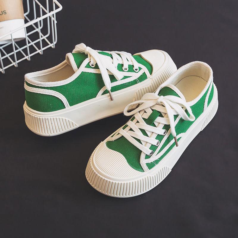 New summer hollowed-out casual sports shoes, lightweight soft-soled running shoes, casual single shoes