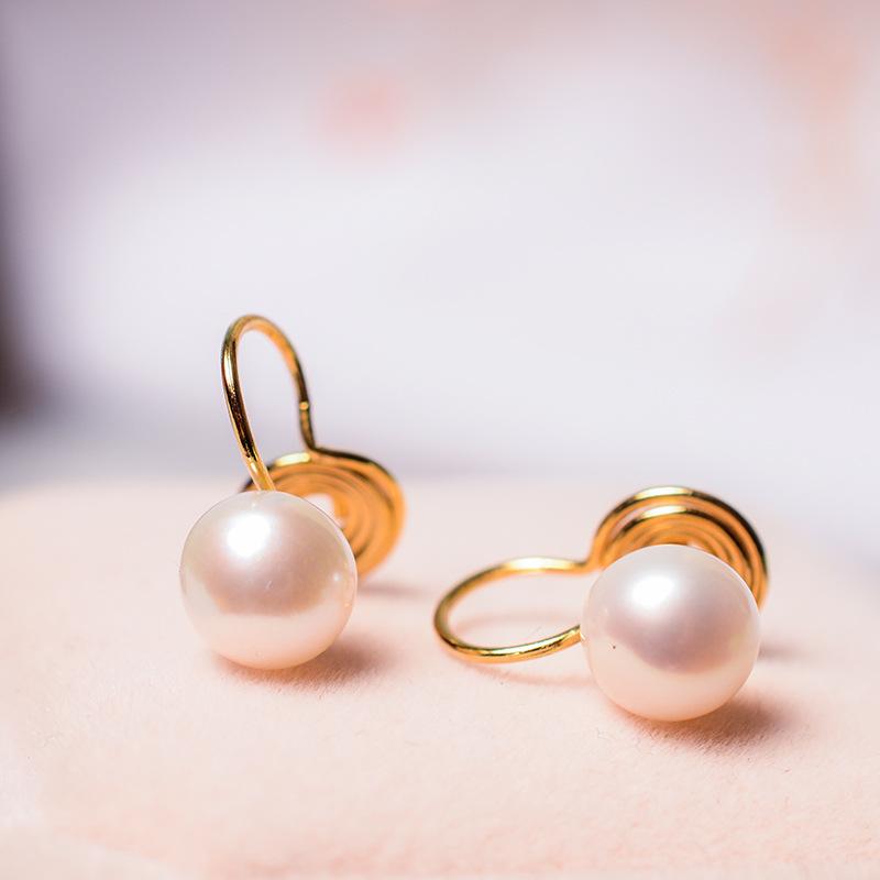 Versatile Non-piercing-free Ear Clips with Mosquito Coil Tray Design, 11k Gold Accent Fashion Large Natural Freshwater Pearl Earrings for Women