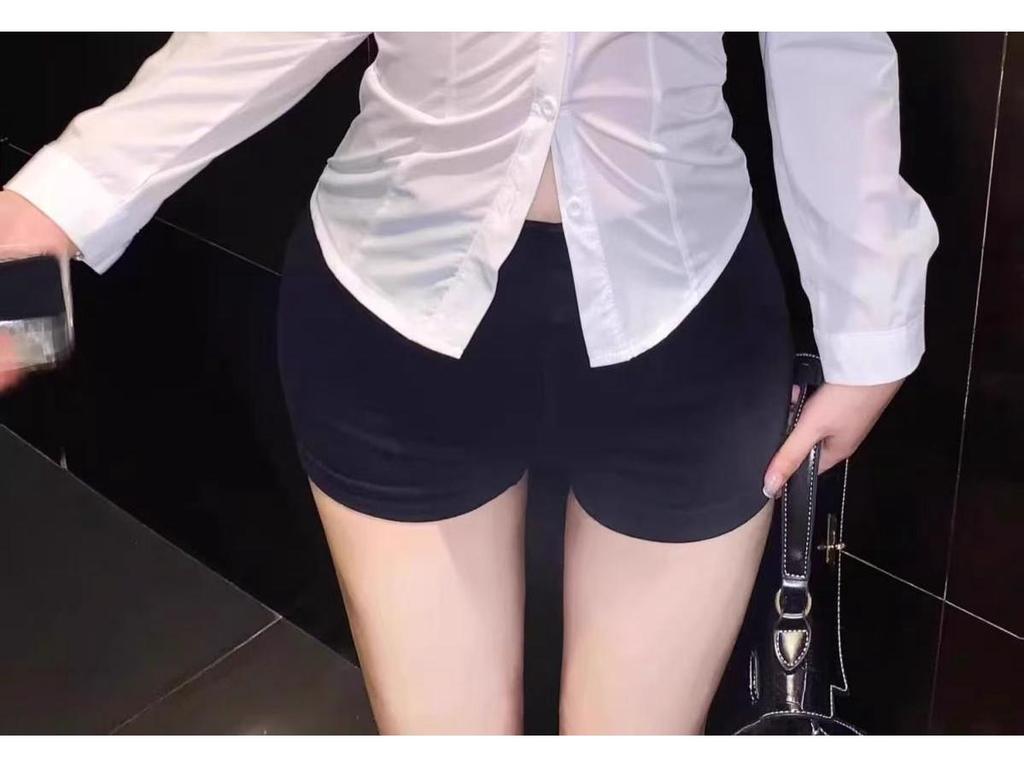 V-Neck Slim Fit Bodycon White Shirt for Women - Sexy Waist-Cinching Top with Chic Chest Design, Perfect for Autumn/Spring.