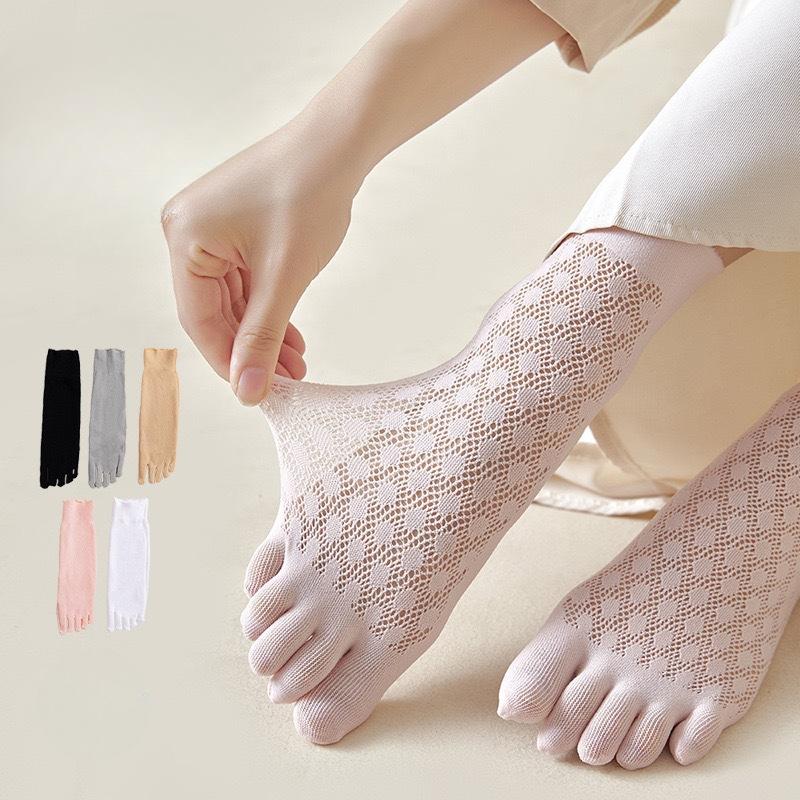 Spring and Summer Women's Thin Five-finger Socks, Velvet Ice Silk Mesh Sweat-absorbing and Breathable Socks