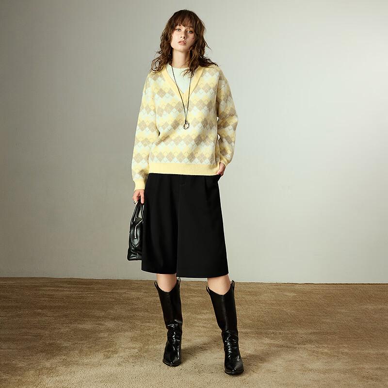 Chuyu Women's Pleated Wide-Leg Wool Blend Cropped Pants