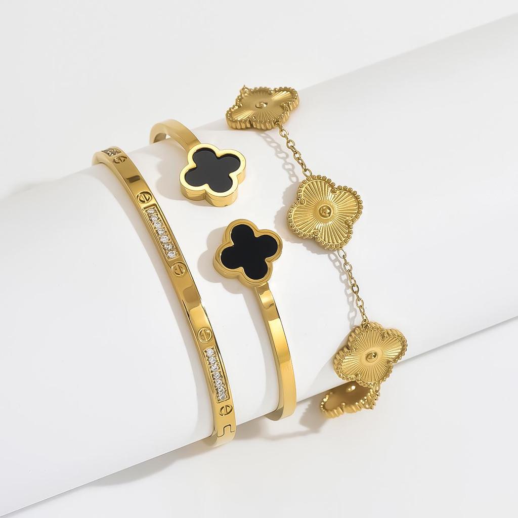 18K Gold Titanium Steel Four-Leaf Clover Waterproof Bracelet Bangle - High-End, Non-Fading Electroplated Jewelry