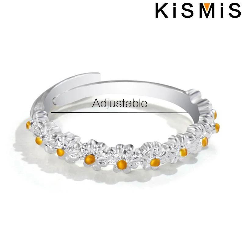 Fashionable Silver Tone Adjustable Daisy Flower Ring Ideal Womens Jewelry for Special Occasions Gift for Friends Sisters