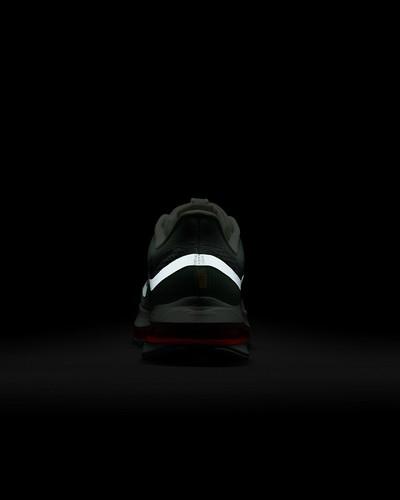 Nike Pegasus Premium Running Shoes Barley Green/Mint HQ2592-301 Men's Size