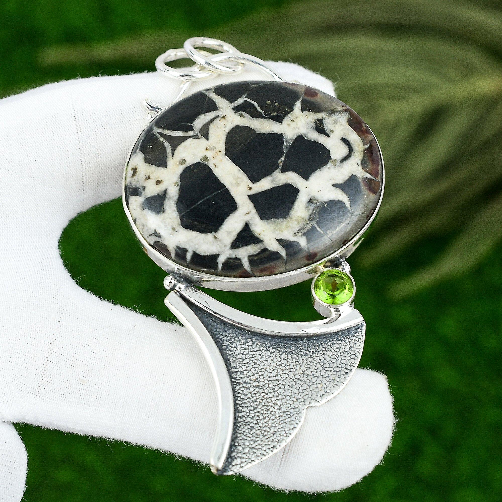 

Овальный Натуральный Марокканская Глина Трещина Ископаемый Перидот Дочь Безель Подвеска 925 Серебро