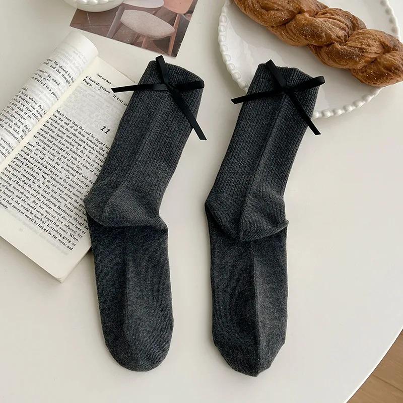 

Японские носки JK Sweet Bowknot Tied Medium Tube Socks для женщин, носки с бантом на пятке, повседневные, черно-белые, ворсовые, спортивные, хлопковые носки для девочек one size темно-серого