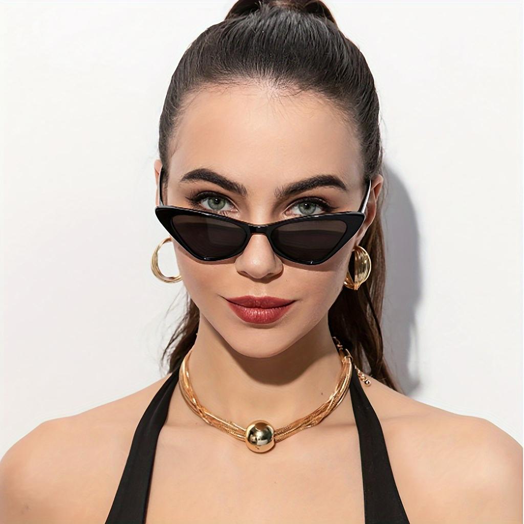 1pc Chic Women's Cat Eye Fashion Glasses  Anti-Reflective PC Lenses Durable Plastic Hinges Fashion Accessory for Casual Attire