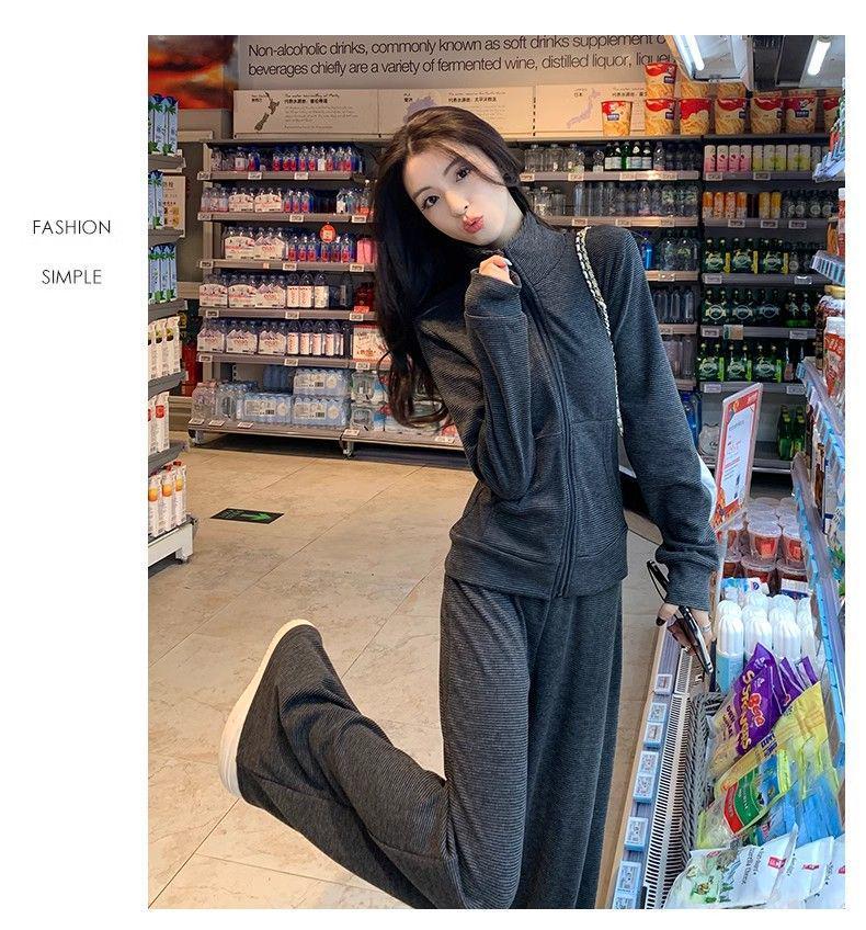Korean Elegant Slimming Two-Piece Sportswear Set for Women - High Neck Cardigan Hoodie & Long Pants for Spring/Autumn.