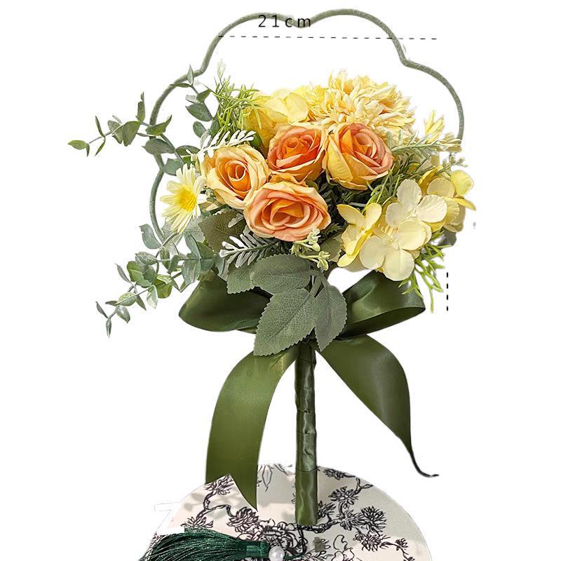 Bridal Folding Fan & Bouquet: Perfect for Registration, Engagement, Morning Robe, Chinese Wedding Dress, and Photos.