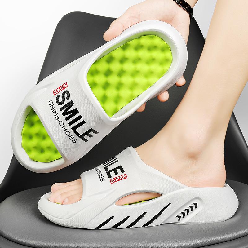 Slippers 2025 new summer fashion versatile personality comfortable thick bottom stepping on shit feeling one-word drag bathroom bath non-slip