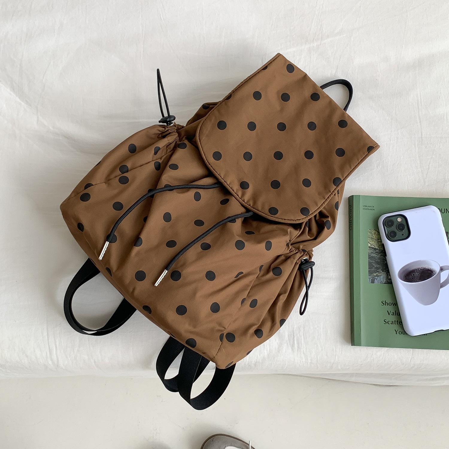 

Summer Casual Versatile Polka Dot Backpack, Backpack for Girls, Niche Korean Version, Student Travel Nylon Backpack темно-коричневого