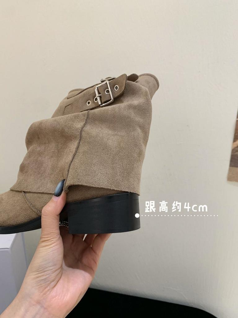 2025 New Pleated Stacking Boots Thick Heel Belt Buckle Loose Large Tube Circumference Women's Boots Summer Popular Super Fire Trouser Tube Boots